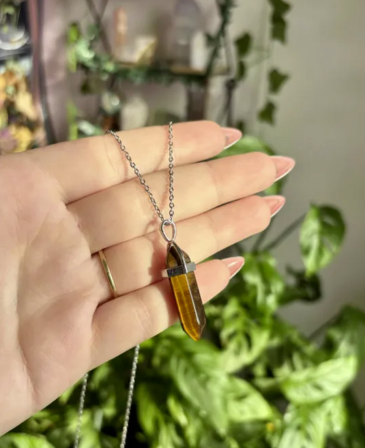 Tiger's Eye Point Necklace