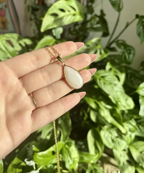 White Agate Necklace